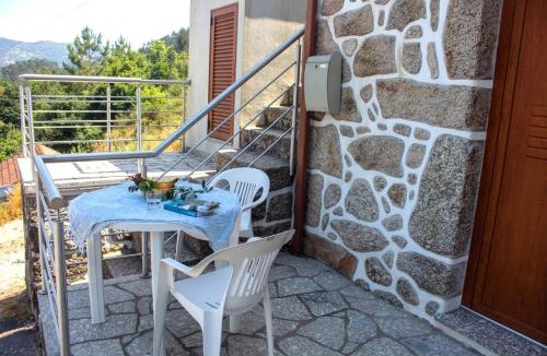 Rio Caldo House | Casa da Carvalha Mona