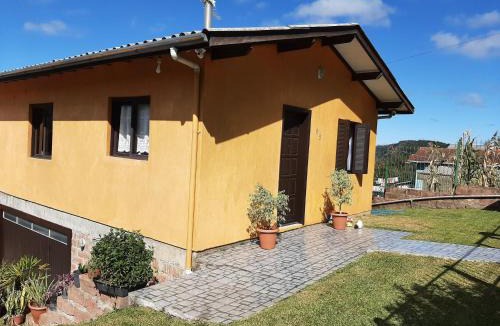 Tres Pinheiros House | Casa da Cris/Marcelo