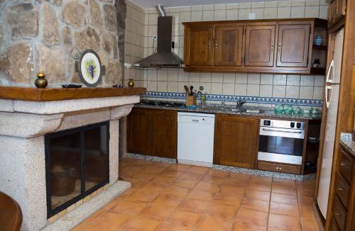Boticas House | Casa Da Eira Longa
