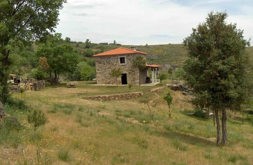 Vimioso Cottage | Casa da Janal for 4 people
