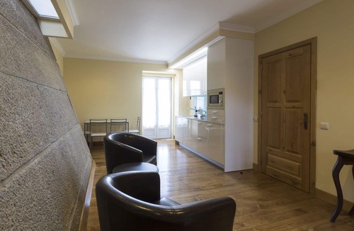 Barcelos House | Casa da Pousada - Historic Farmhouse with Private Pool & Total Exclusivity