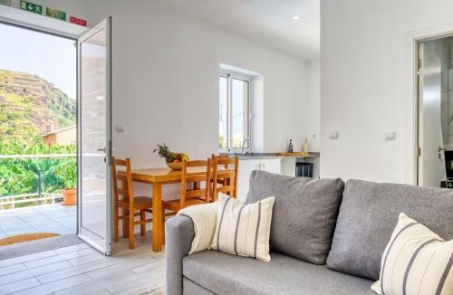 Ponta do Sol Apartment | Casa da Tia Celeste I, a Home in Madeira