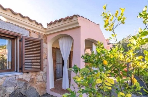 Budoni House | Casa Da Vinci with pool -10min from the beach