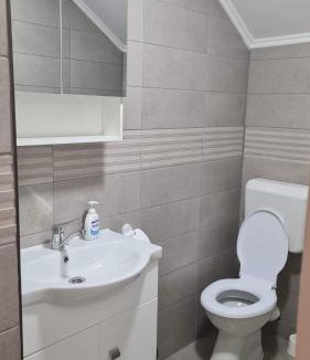 Tasnad House | Casa Dana