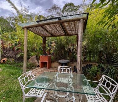 Moura Brasil House | Casa das Amoras - Pet Friendly