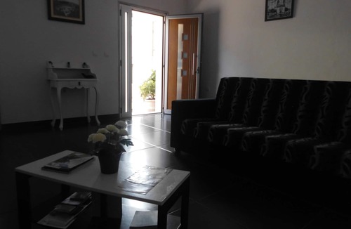 Refojos de Basto Apartment | Casa das Gazânias bed and breakfasts