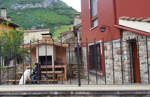 Cabrales House | Casa de Aldea El Sol
