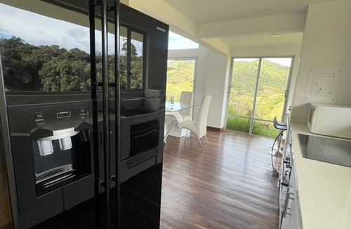 Retiro House | Casa de Campo de Lujo en el Retiro, Antioquia a 45 Minutos de Medellín