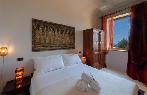 Mosciano Sant'Angelo House | Casa De Campo