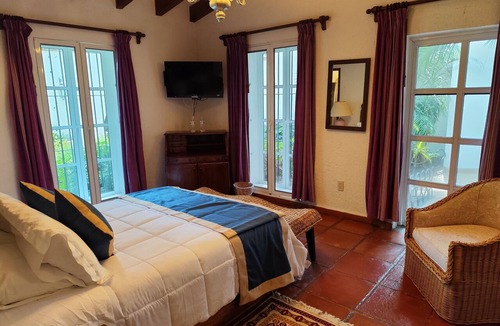Rancho Cortes Hotel | Casa de las Conchas Cuernavaca