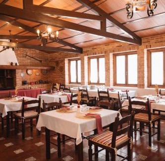 San Clemente House | Casa de los Acacio