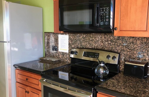 Estate Saint Joseph and Rosendal Apartment | Casa De Maya 5mins from Magen’s Bay Beach)Non- smoking