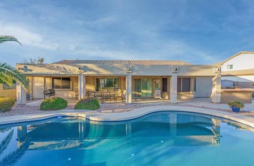 Palm Valley House | Casa de Palmas - Paradise Oasis with Dive Pool, BBQ & Fire pit