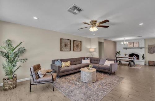 Country Meadows House | Casa De Palmas