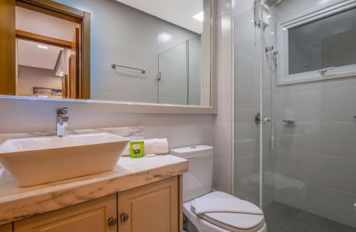 Gramado Apartment | Casa de Pedra - 301D - Apto com piscina em Gramado