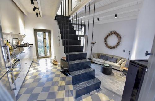 Cortelazor House | Casa de Piedras by SIERRA VIVA desing