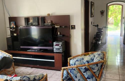 Santa Terezinha House | Casa de praia com piscina Itanhaém