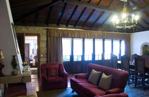 Refojos de Basto House | Casa De Santa Comba