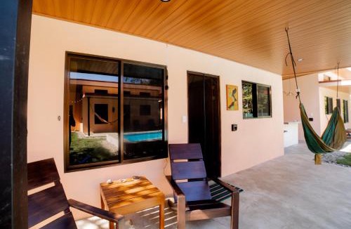 Pavones House | Casa de Stoke