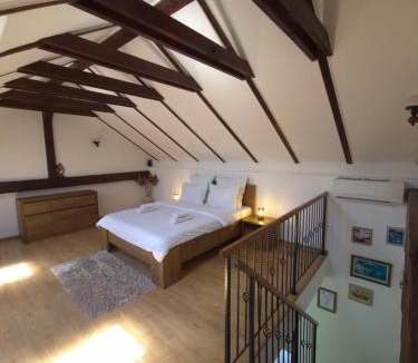 Harman House | Casa de vacanță Ayan
