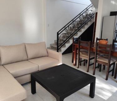 Cafayate House | Casa del Algarrobo