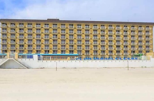 Ormond Shores Condo | Casa Del Mar Beach Resort- 2 bedroom oceanfront