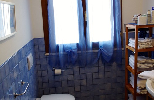 Alghero Apartment | Casa del Mar Three-room superior apartment with covered veranda - CIN: IT090003B4000E2202