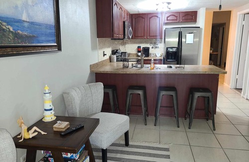 Timberlane Woodlake House | Casa Del Sol in Tampa. Pool and water view! 15min from Tampa Int. Airport.