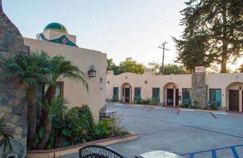 Carpinteria Hotel | Casa Del Sol