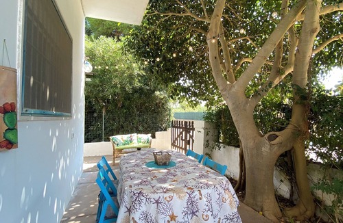 Capilungo House | Casa della Cupa a stone's throw from the sea
