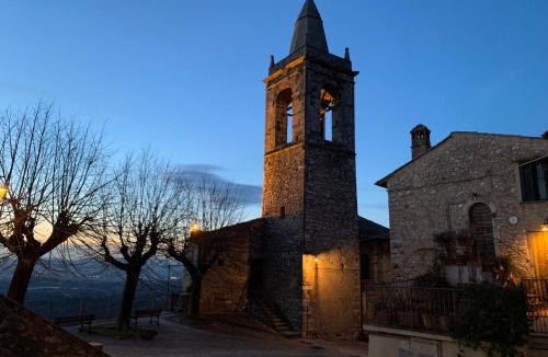 Stroncone Apartment | Casa Della Torre In Borgo Medievale