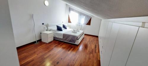 Ponte San Nicolo Apartment | Casa di Vika