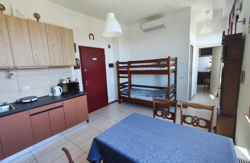 Calambrone Apartment | Casa di Vira