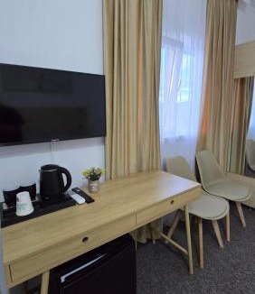 Brosteni House | Casa Diadeea Motru