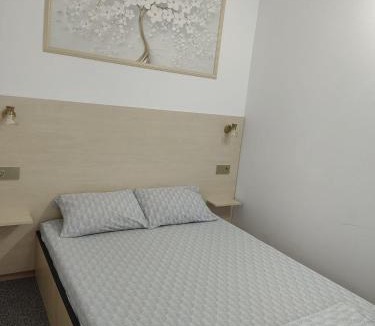 Brosteni House | Casa Diadeea Motru