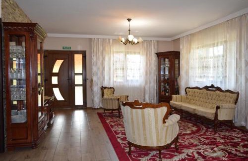 Calinesti House | Casa Dilu
