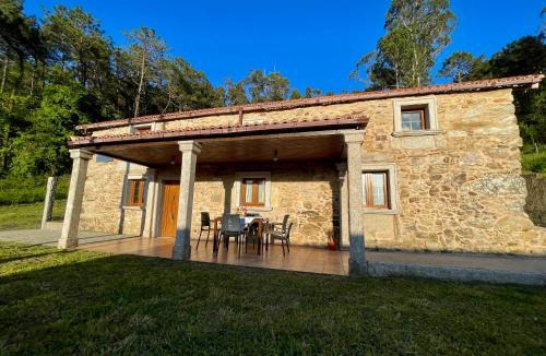 Outes House | Casa do Canteiro