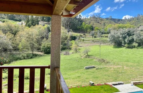 Refojos de Basto Villa | Casa do Estau w/private pool Quinta do Rapozinho