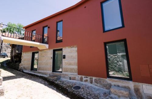 Montalegre House | Casa do Lagar