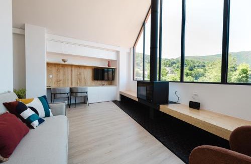 Montalegre House | Casa do Lagar