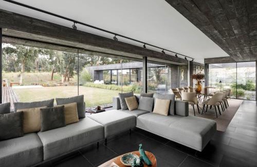Molares House | Casa dos Sobreiros by LovelyStay