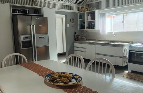Caldas House | Casa Dourada