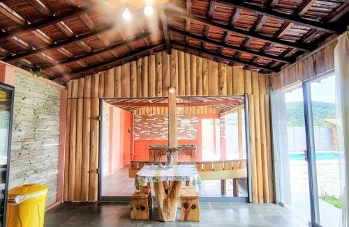 Caldas House | Casa Dourada