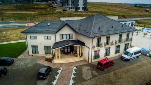 Cordau House | Casa Dragan