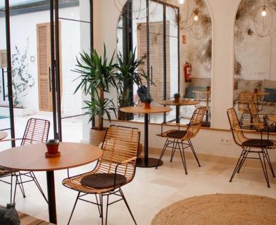 Embajadores House | Casa du Soleil Hostal Boutique