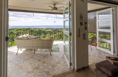 Pueblo House | Casa Dulce: Modern Private House, Breathtaking Sea Views, 5 min From Beach