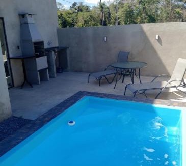 Itapoa House | Casa Duplex com Piscina e Ar-Condicionado