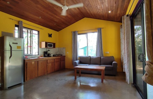 Marbella House | Casa El Coco Playa Marbella · Quiet Jungle Getaway · with AC and Shared Pool