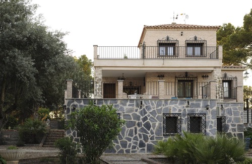Province of Toledo Cottage | Casa el Pinar de la Bastida for 10 people