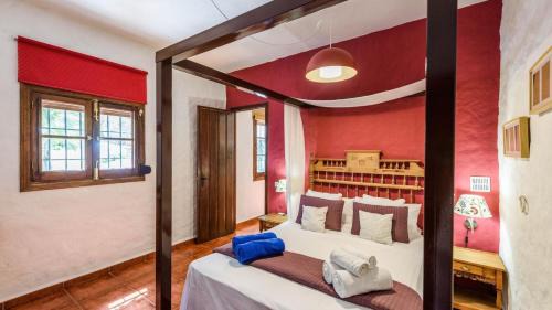 Montecorto Villa | Casa El Rancho Montecorto by Ruralidays